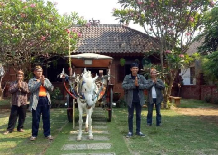 Majapahit Homestay by Bhagaskara