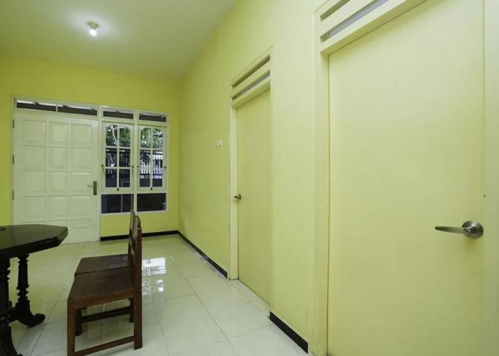 OYO 2663 Jombang Permai Syariah Residence