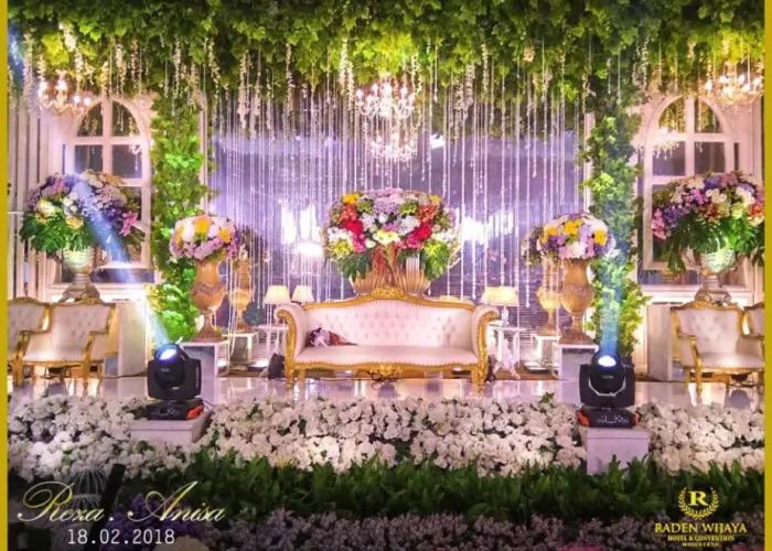 Raden Wijaya Hotel & Convention
