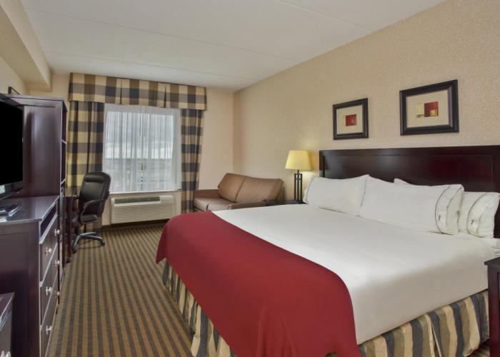 Newmarket Hotel & Suites