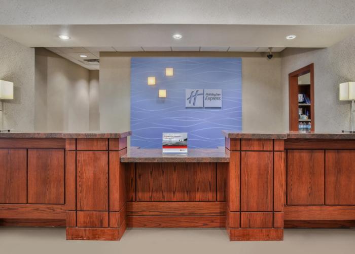 Newmarket Hotel & Suites