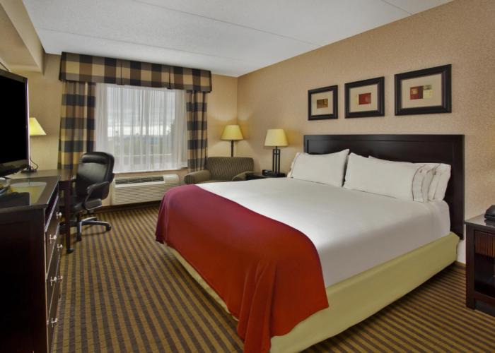 Newmarket Hotel & Suites