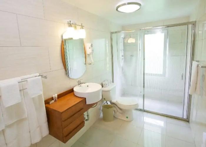 Simpson Bay Suites