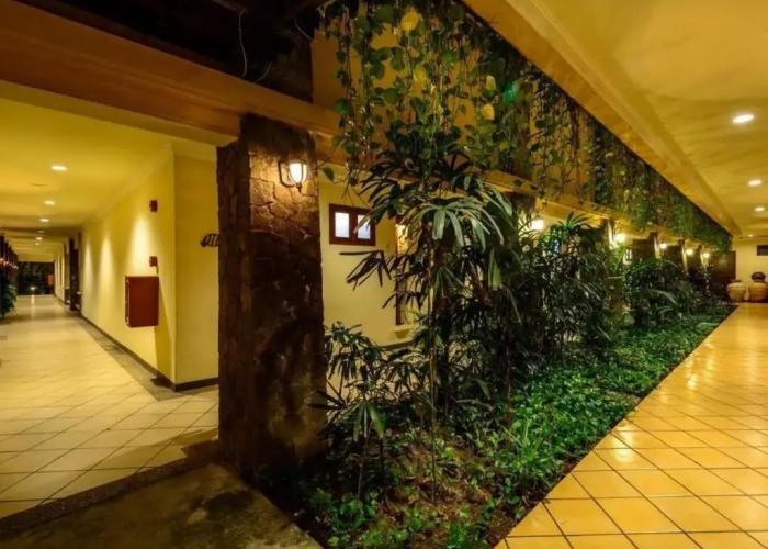 Lotus Garden Hotel