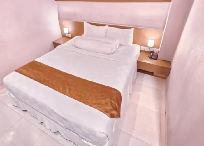 Viva Hotel Kediri, Azana Hotels Collection