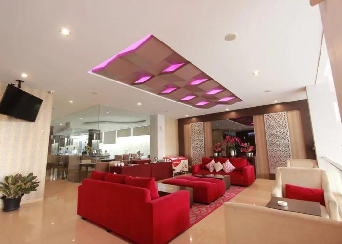 Viva Hotel Kediri, Azana Hotels Collection