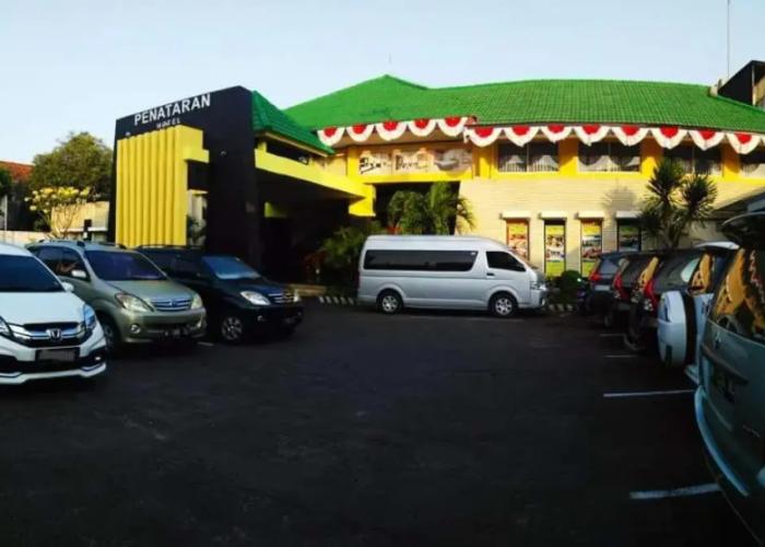 Penataran Hotel