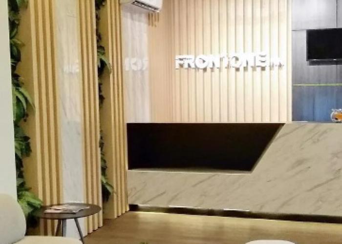 Front One Inn Kediri
