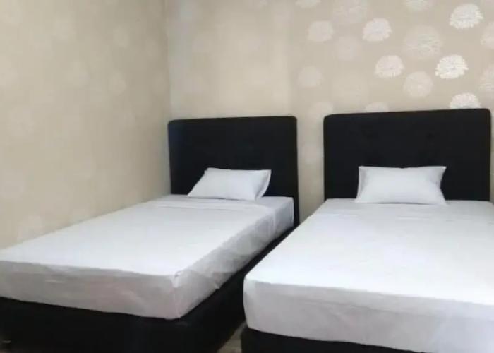 Coconut Hotel - Hostel