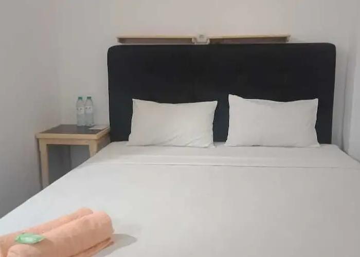 Coconut Hotel - Hostel