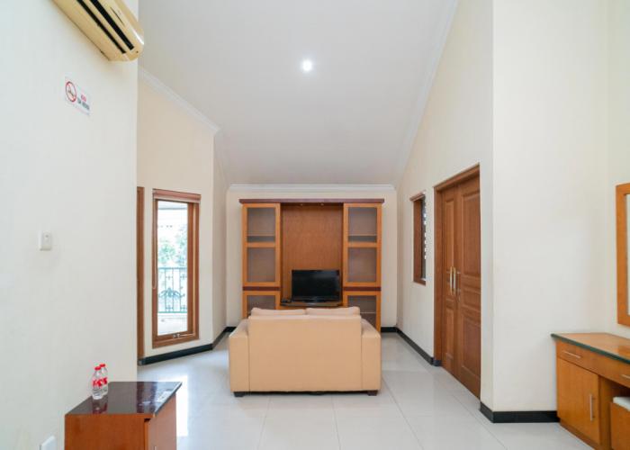 RedDoorz near Rumah Sakit Baptis Kediri