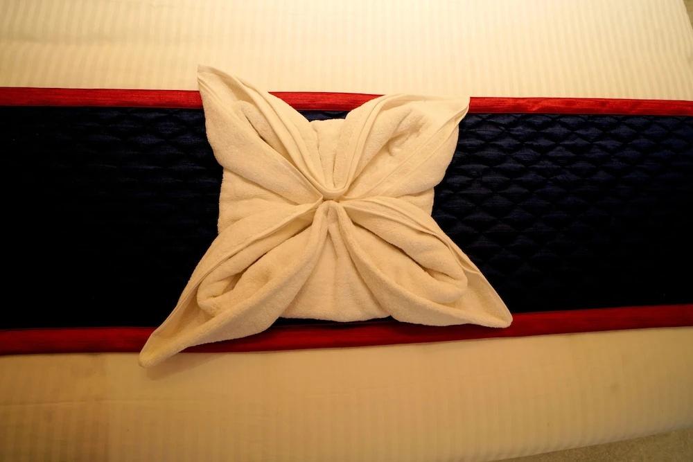 фото Zip By Spree Hotels Nanded