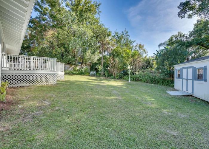 Vintage Mount Dora Cottage w/ Screened Porch!
