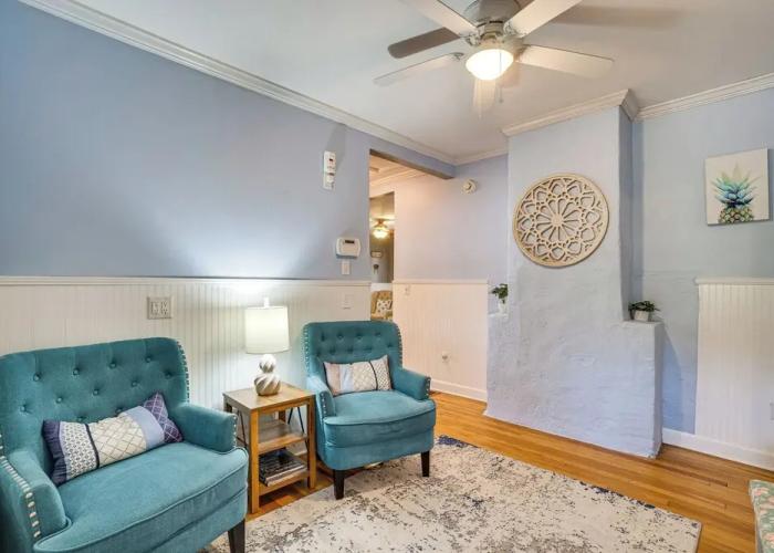 Charming Mt Dora Home w/ Shared Patio & Yard!