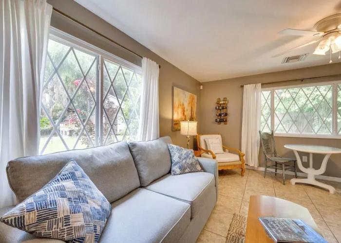 Quaint & Dreamy Mt Dora Cottage: Close to Lake