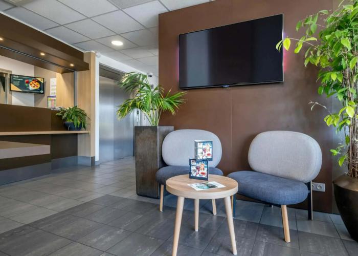 B&B HOTEL Niort Marais Poitevin Est