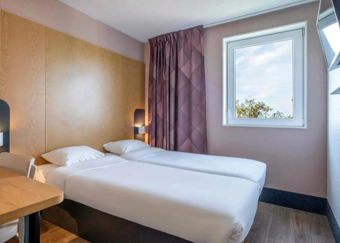 B&B HOTEL Niort Marais Poitevin Est
