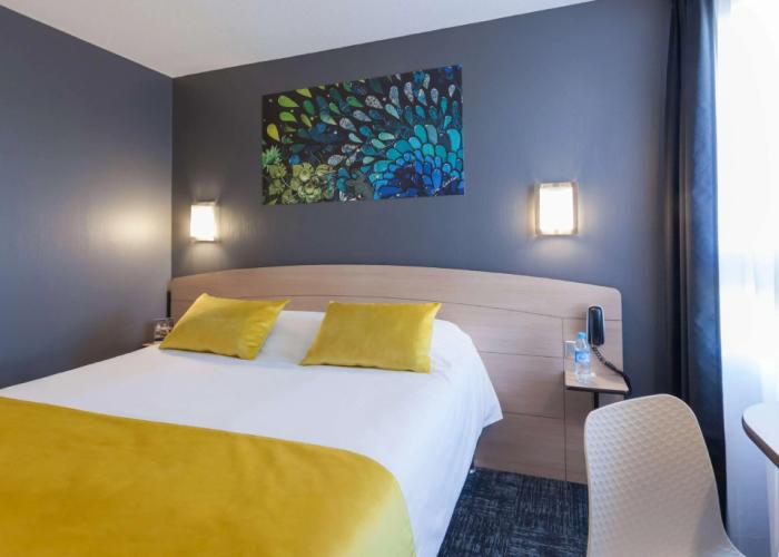 Kyriad NIORT - Espace Mendes-France
