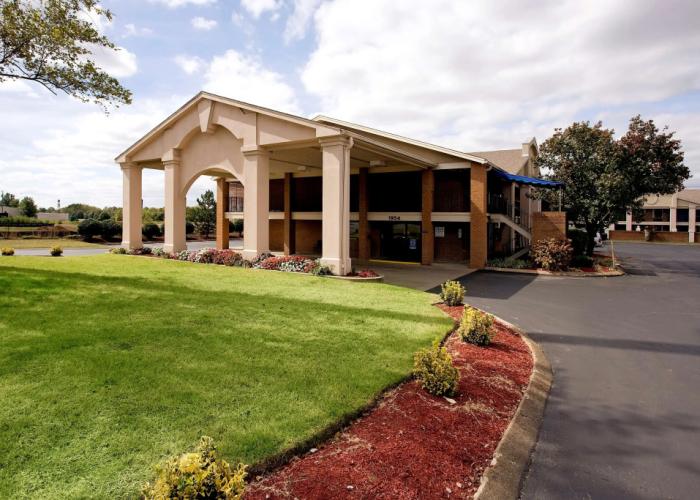 Americas Best Value Inn & Suites Murfreesboro