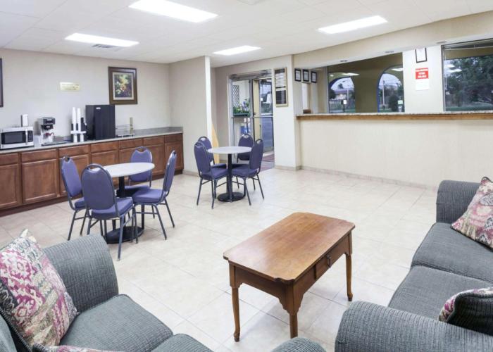 Knights Inn Murfreesboro