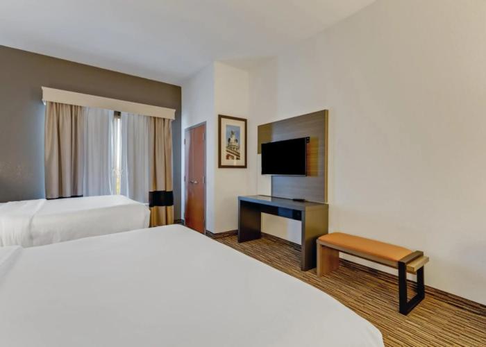 Comfort Suites Murfreesboro