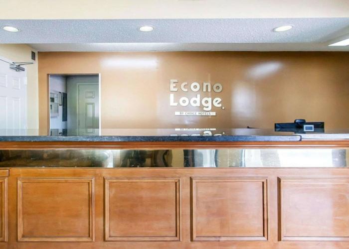 Econolodge Inn & Suites - Murfreesboro I-24 Exit 78B