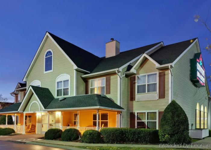 Radiant Inn & Suites