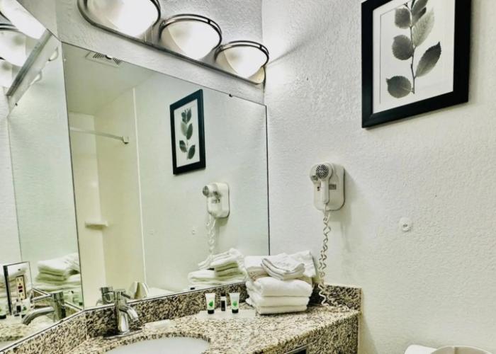 Radiant Inn & Suites