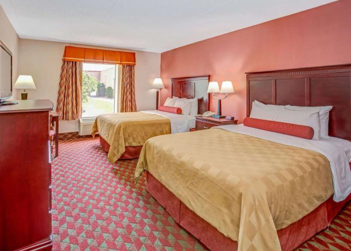 Ramada by Wyndham Murfreesboro