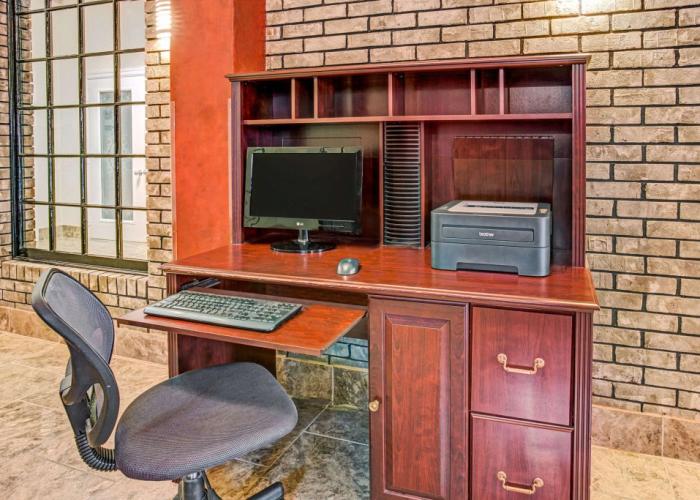 Ramada by Wyndham Murfreesboro