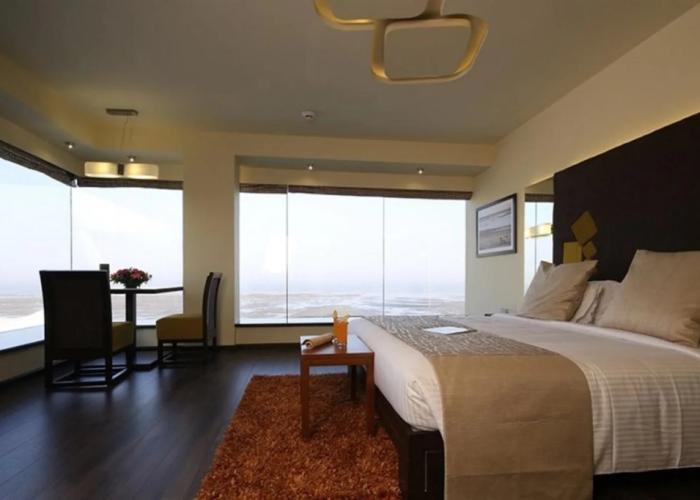 The Gold Beach Resort