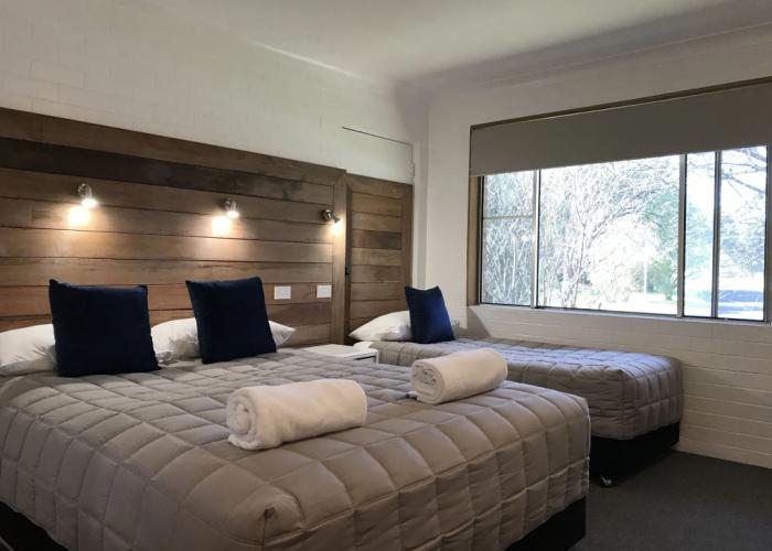 Pleasant Way River Lodge