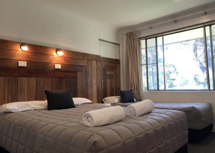 Pleasant Way River Lodge