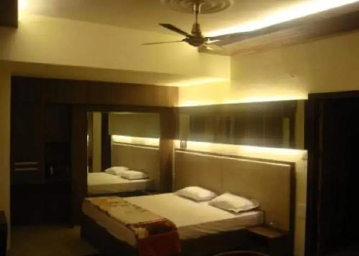 Hotel Mohan Continental
