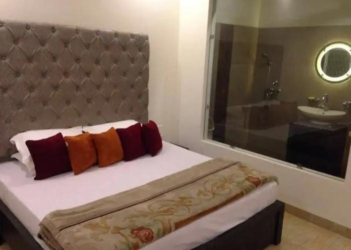 Hotel Mohan Continental