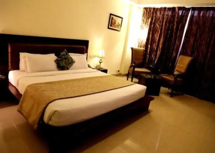 Eqbal Inn