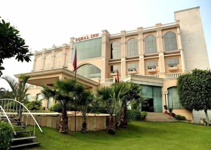 Eqbal Inn