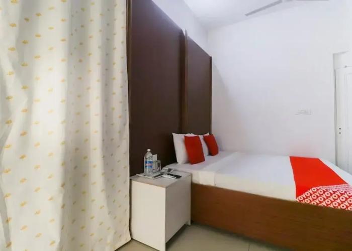 Amar Hotel By GRB