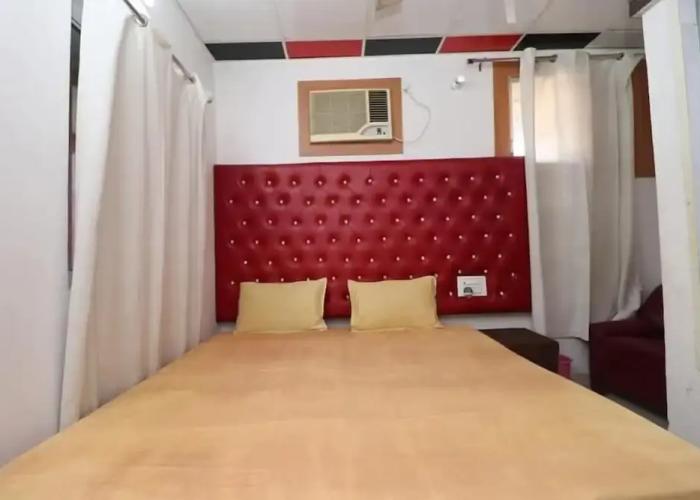 Amar Hotel By GRB