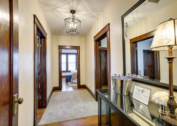 Missouri Retreat w/ Deck, Grill & Shuffleboard!