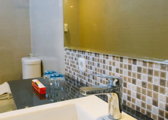 Front One Hotel Pamekasan Madura