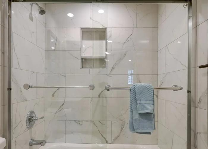 Efficiently Equipped Pacifica Apt - 1 Mi to Beach!