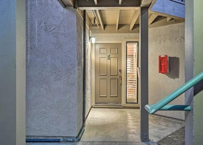 Cliffside Pacifica Hideaway: Unbeatable View!