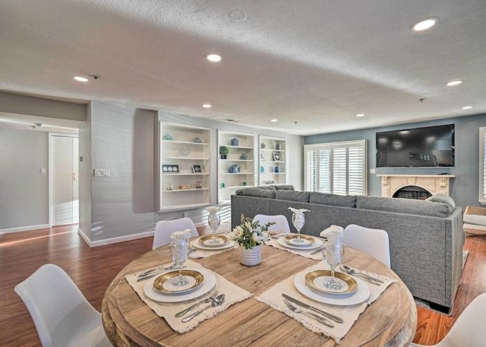 Cliffside Pacifica Hideaway: Unbeatable View!