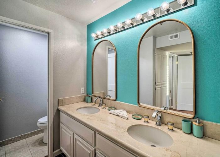 Cliffside Pacifica Hideaway: Unbeatable View!