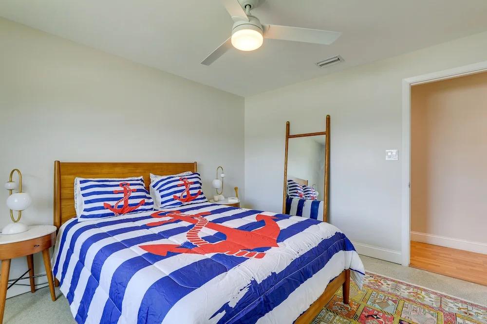 Palmetto Waterfront Vacation Rental w/ Boat Dock!