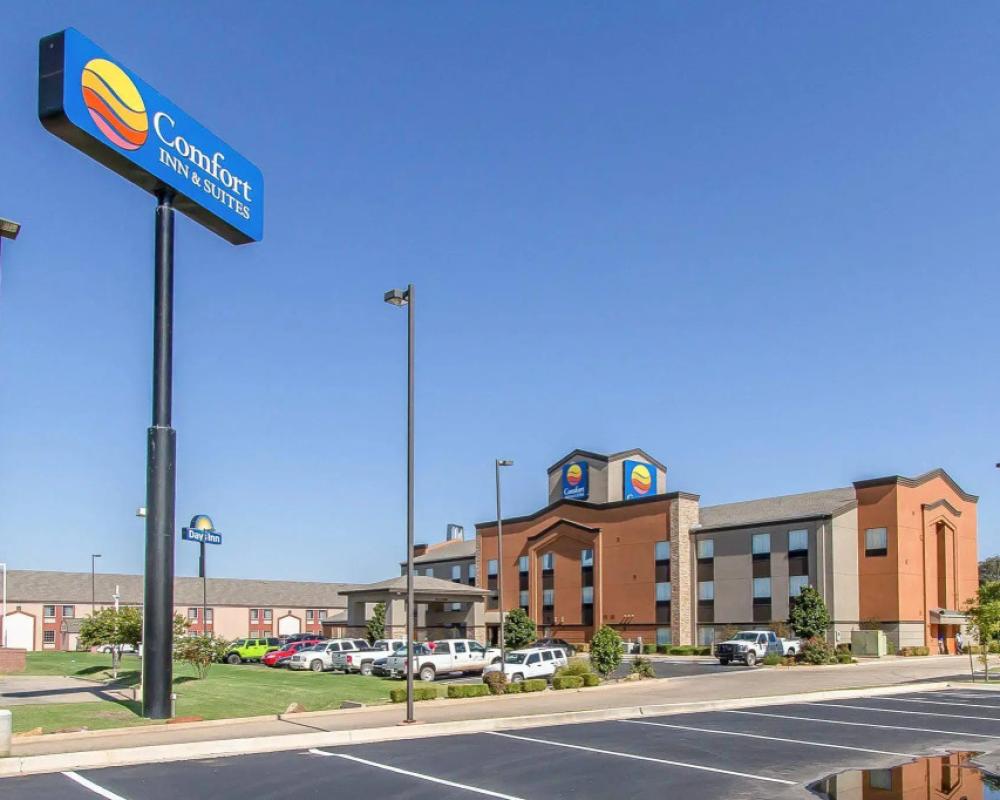 фото Comfort Inn & Suites Pauls Valley - City Lake