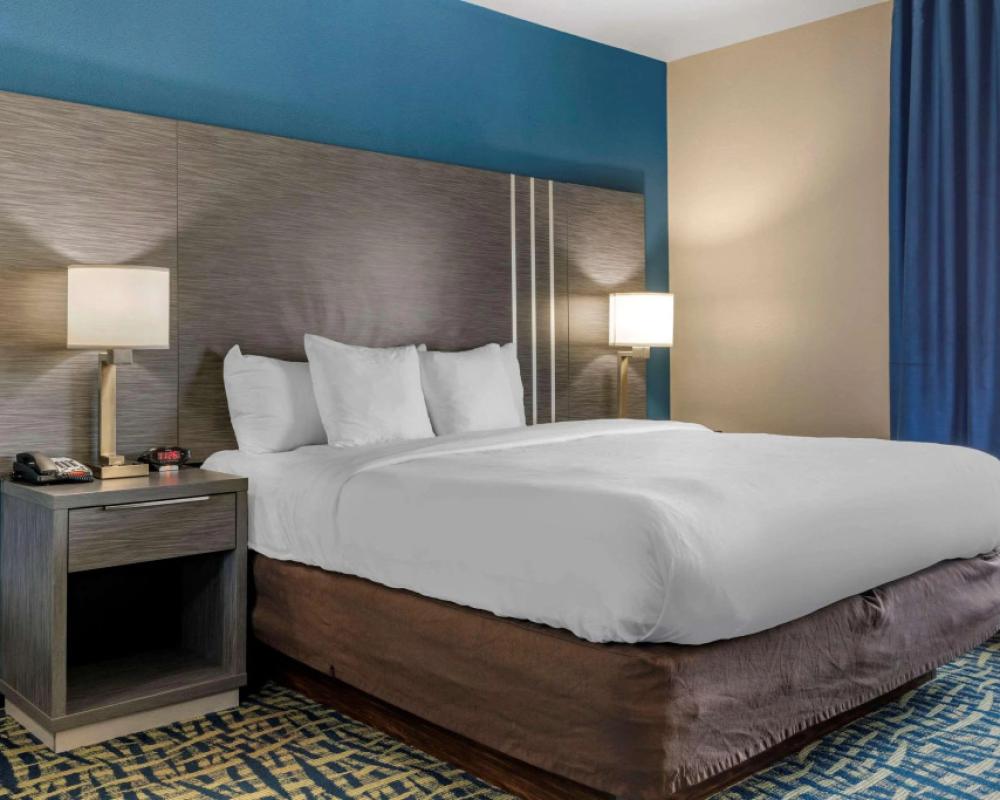 фото Comfort Inn & Suites Pauls Valley - City Lake