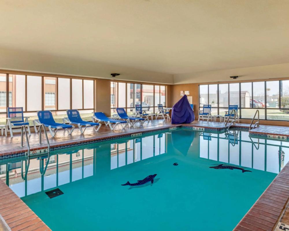 фото Comfort Inn & Suites Pauls Valley - City Lake