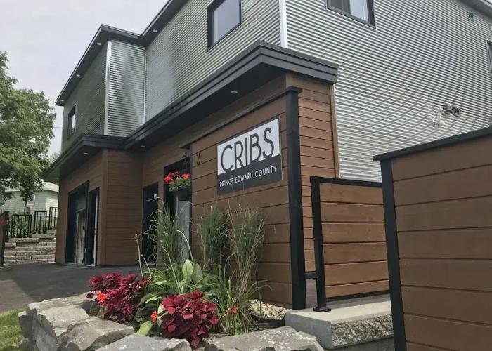 Cribs On The Hill